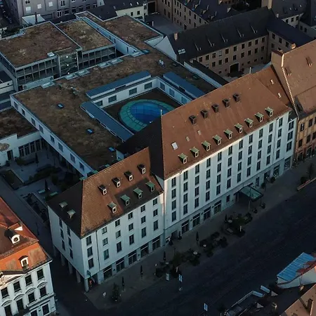 Hotel Maximilian’s-2